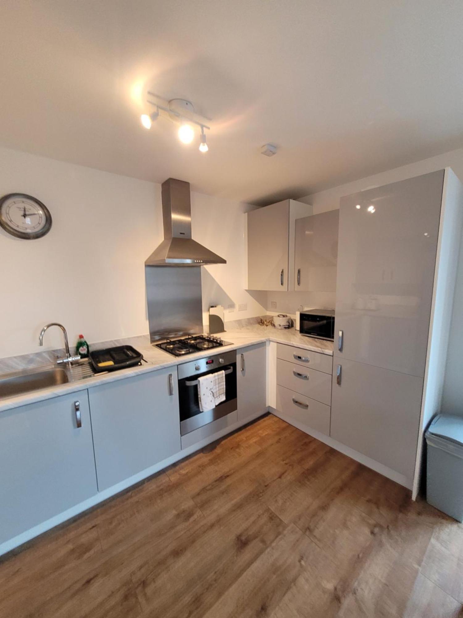 Skylark Apartment Peacehaven Экстерьер фото