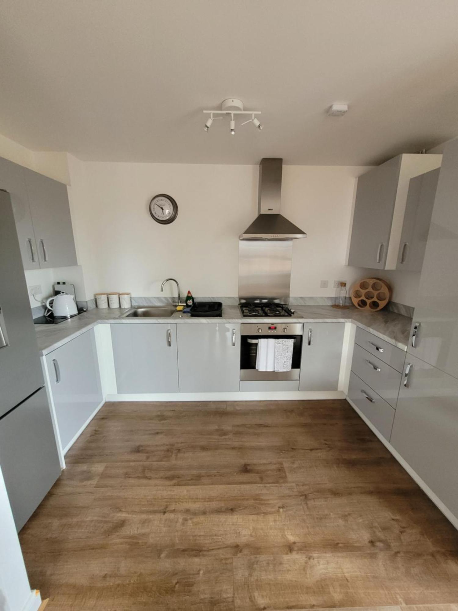 Skylark Apartment Peacehaven Экстерьер фото