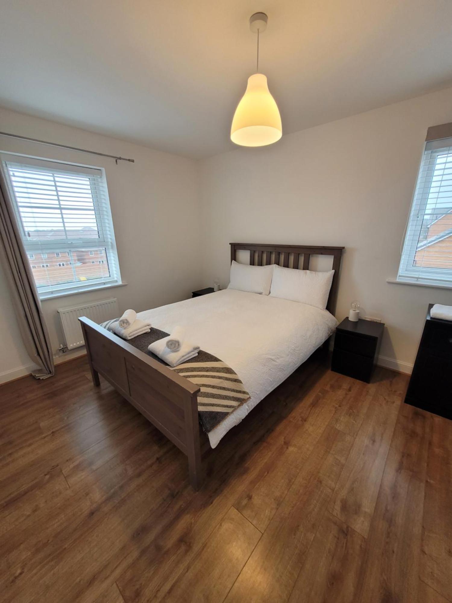 Skylark Apartment Peacehaven Экстерьер фото