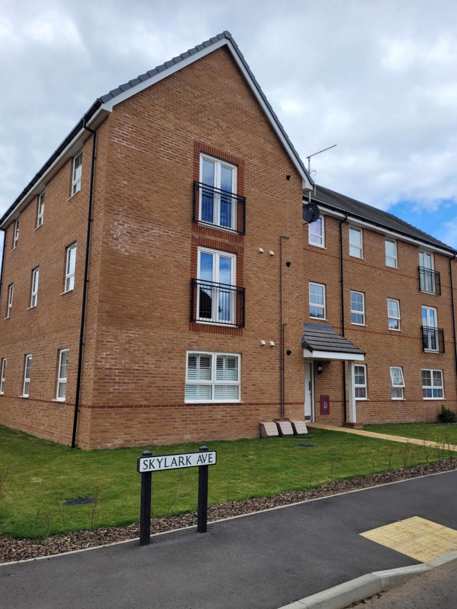 Skylark Apartment Peacehaven Экстерьер фото